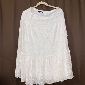 Lace ivory skirt